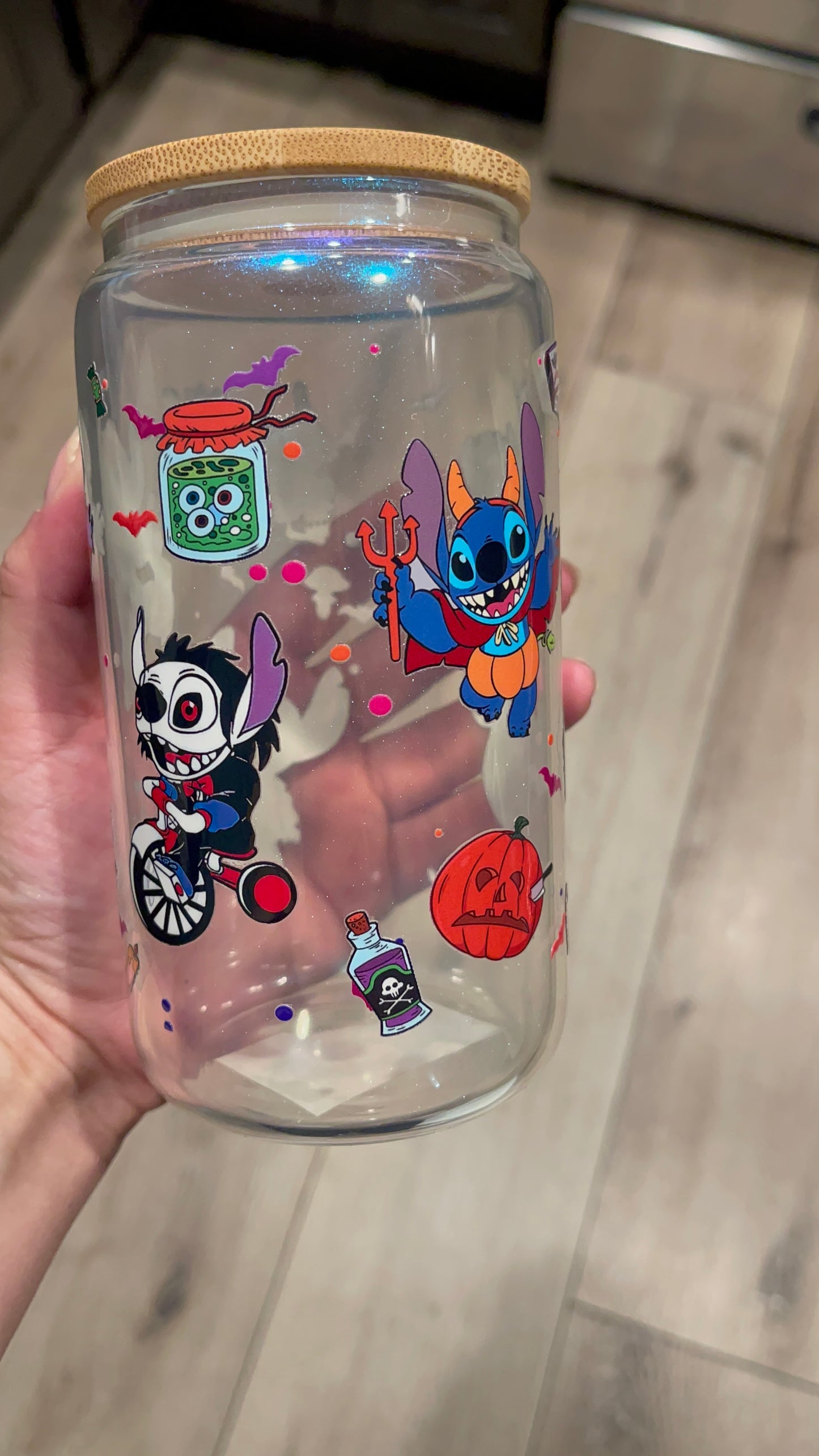 Glass cup