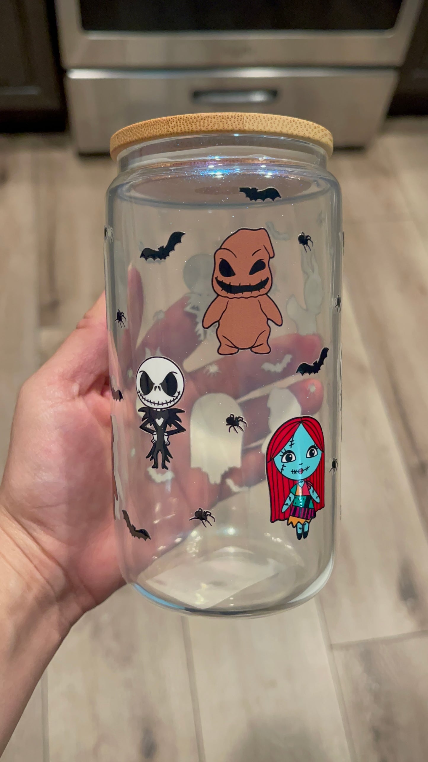Glass cup