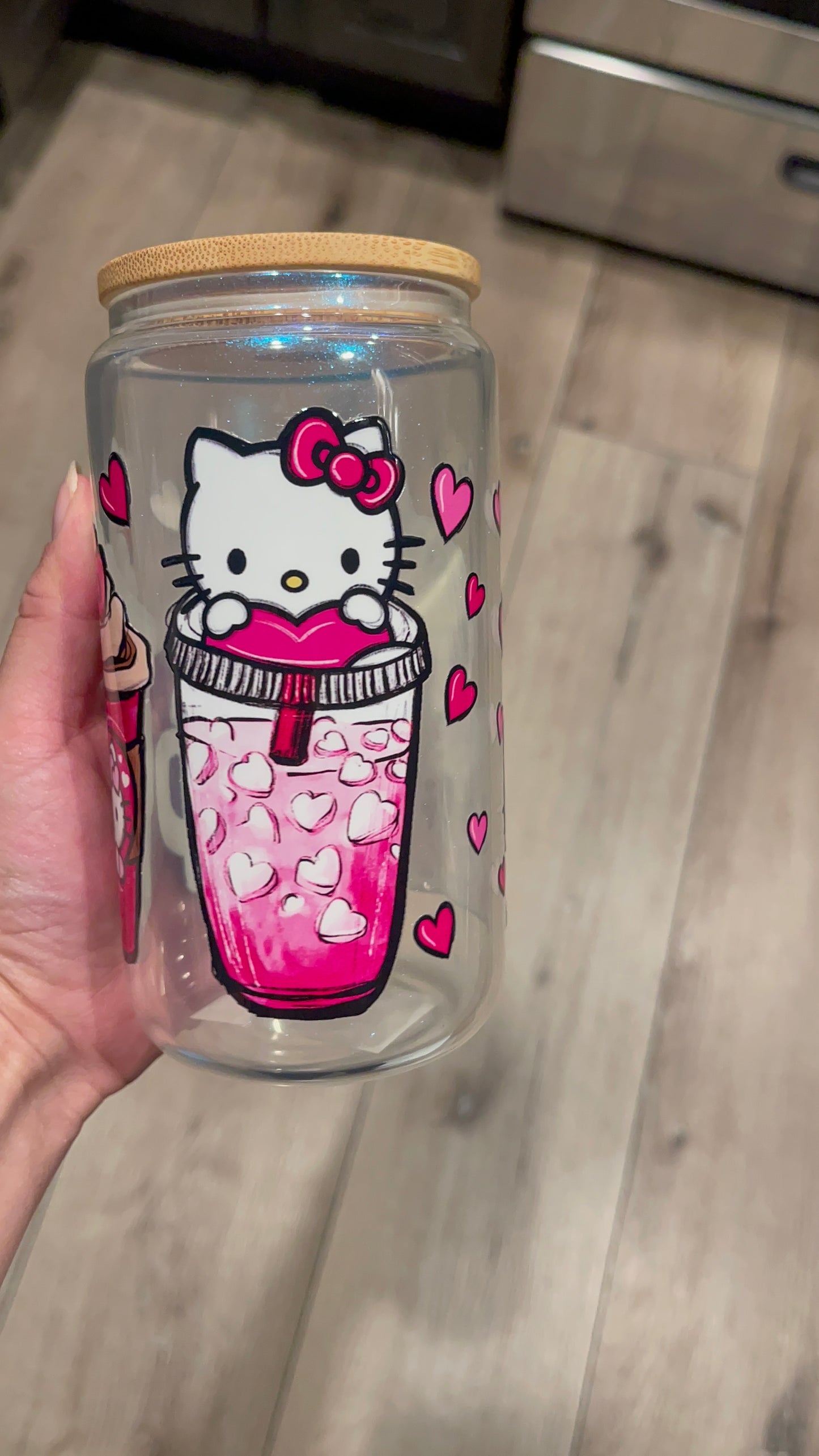 Glass cup