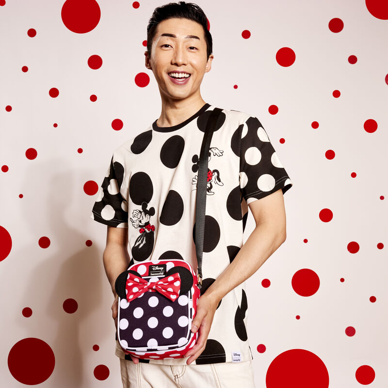 Minnie Mouse Rocks the Dots Classic Nylon Passport Crossbody Bag LFY
